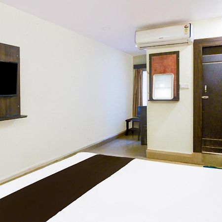 Hotel O Asian Residency Hyderabad Eksteriør billede