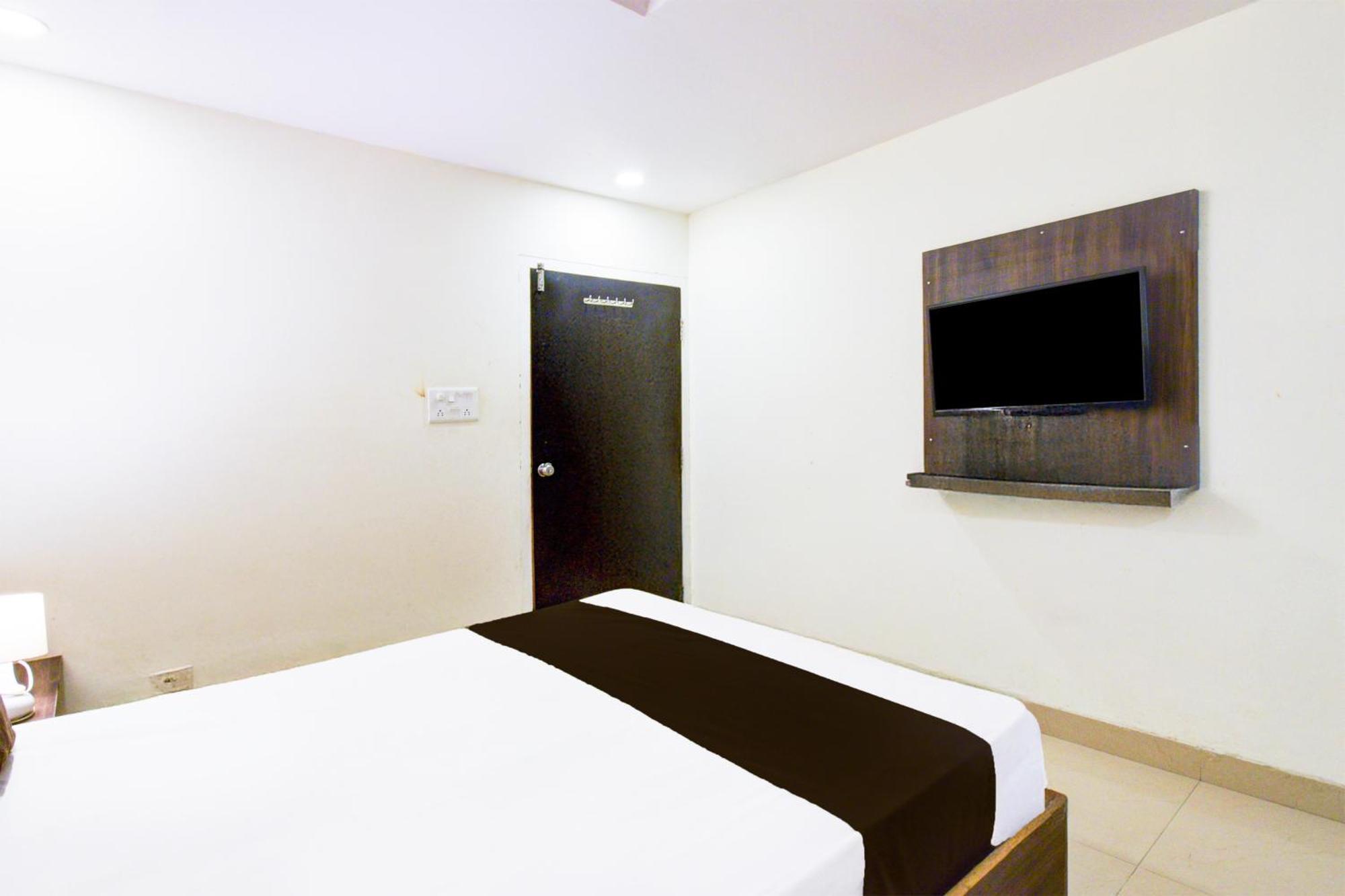 Hotel O Asian Residency Hyderabad Eksteriør billede