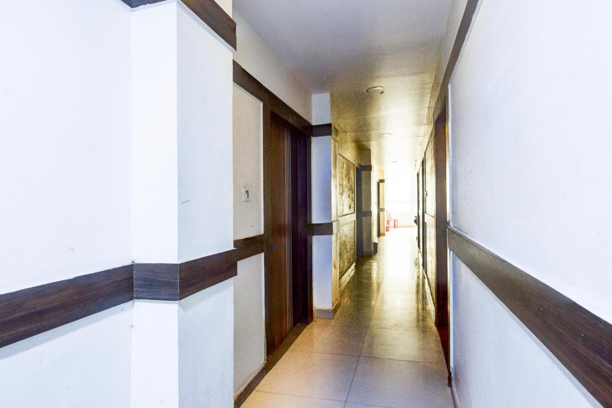 Hotel O Asian Residency Hyderabad Eksteriør billede