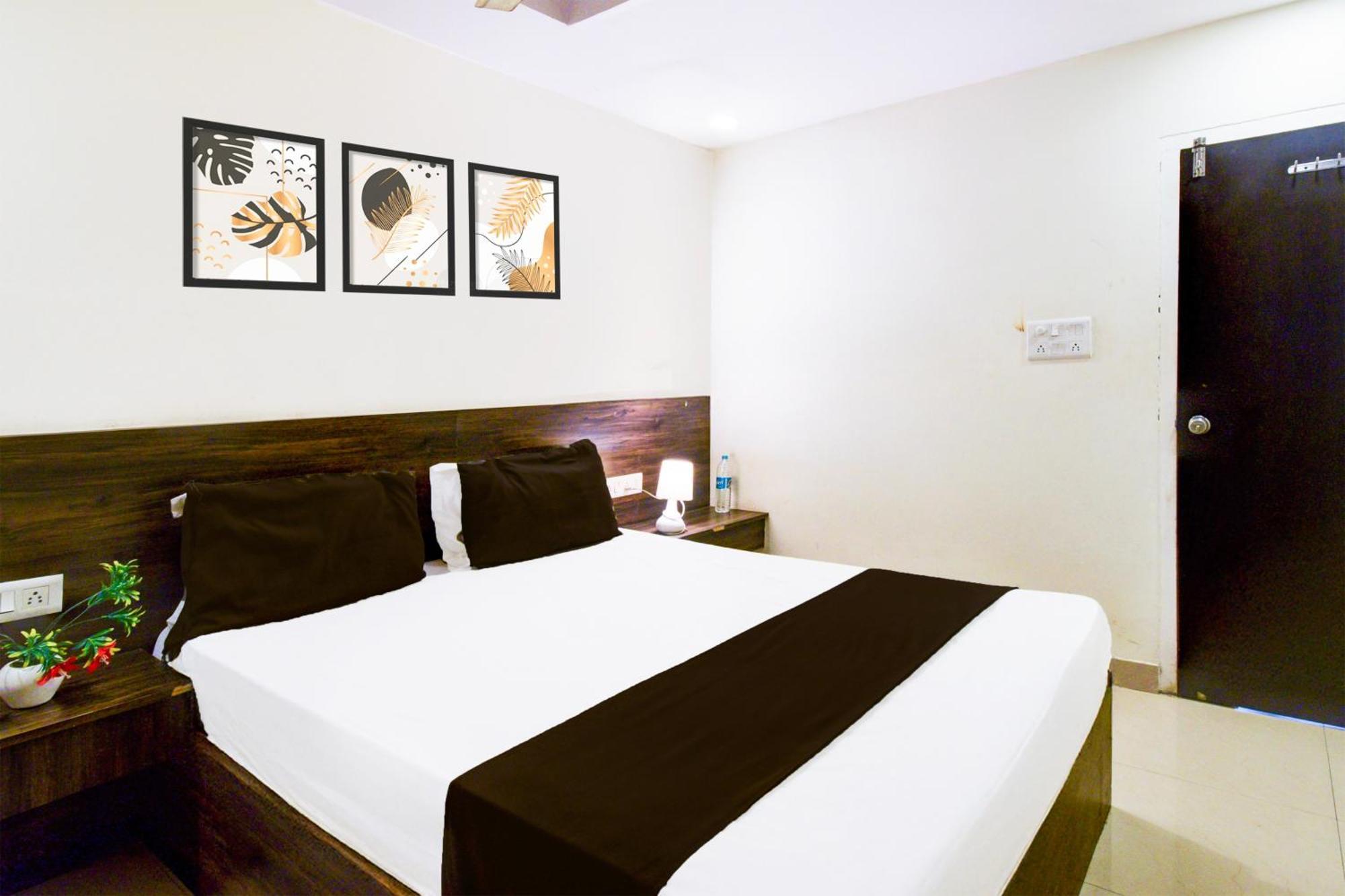 Hotel O Asian Residency Hyderabad Eksteriør billede