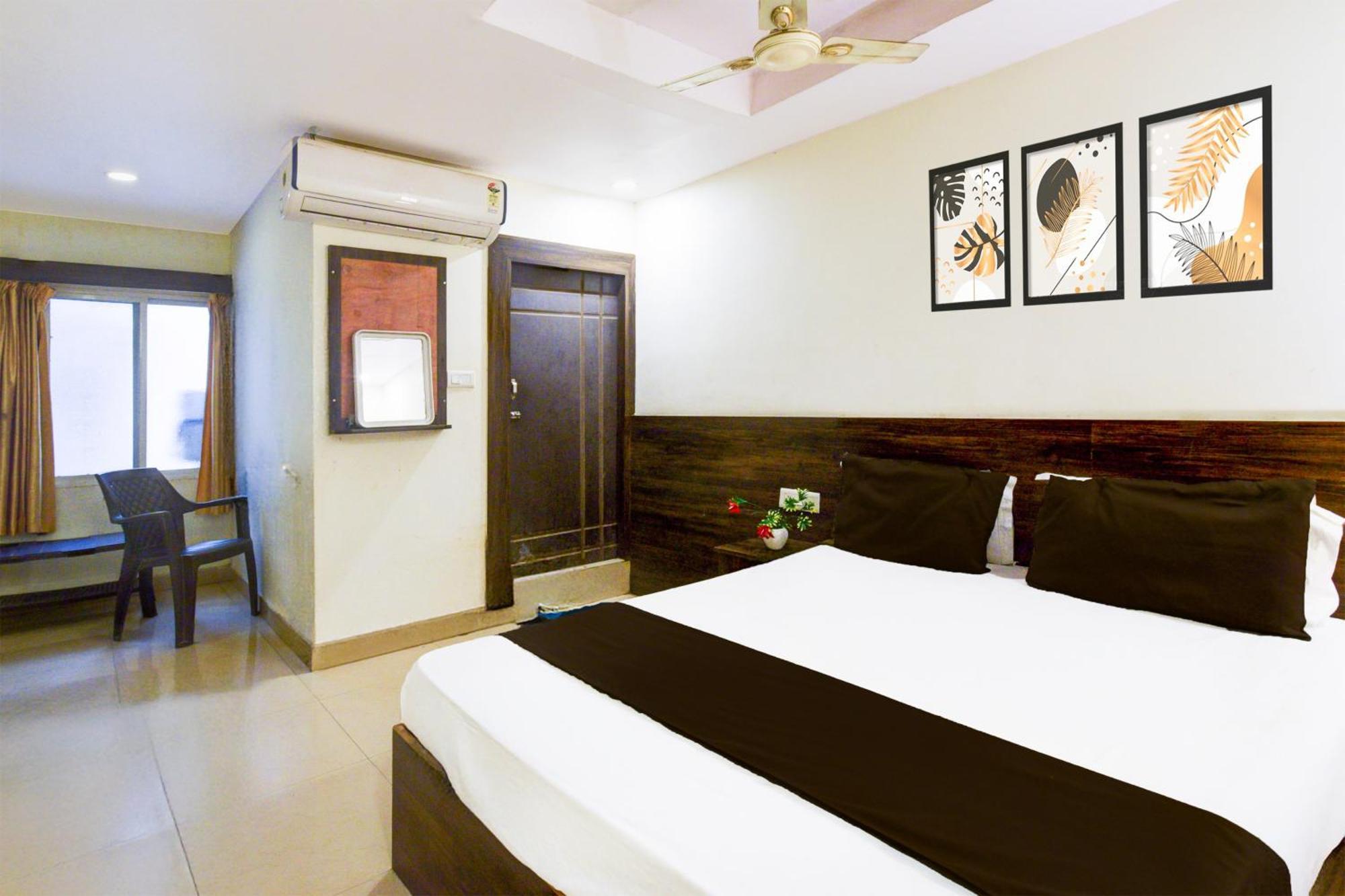 Hotel O Asian Residency Hyderabad Eksteriør billede